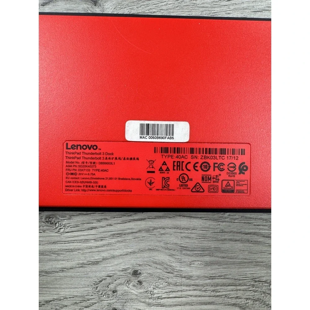 Lenovo ThinkPad Thunderbolt 3 Dock (DBB9003L1) TYPE NO POWER SUPPLY TESTED